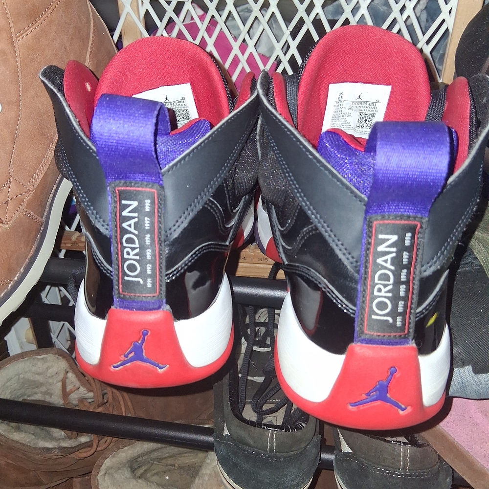Jordan Two Trey - Picture 5 of 5